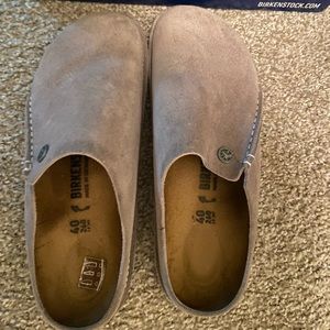 Birkenstock Mules. Excellent condition. Suede.